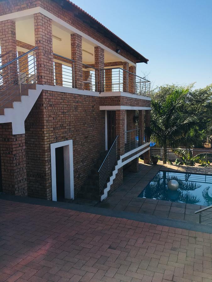 Country Link Guest Lodge Komatipoort Exterior photo