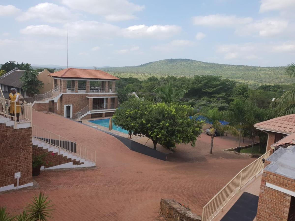 Country Link Guest Lodge Komatipoort Exterior photo